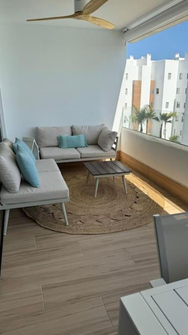 Con Vistas Al Mar En Playa Granada Appartement